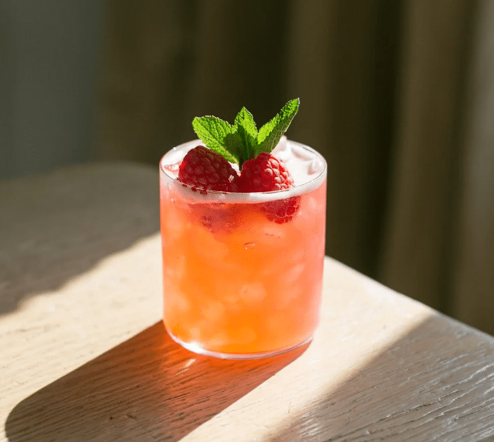 raspberry-and-elderflower-cooler